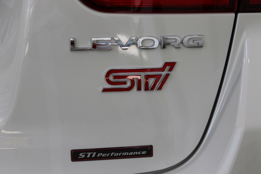 スバル レヴォーグ 2.0STIスポーツアイサイト STI
